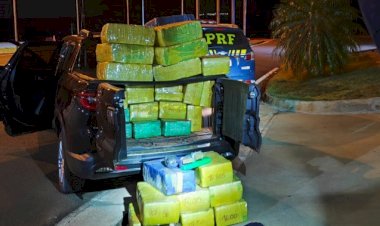 PRF apreende quase 800 kg de drogas após perseguição em Eldorado