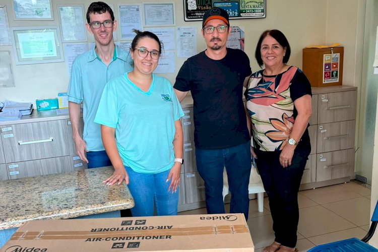 Empresário Luiz Roberto Nogueira Veiga Júnior realiza doação de ar condicionado para a Fundação Hospitalar de Eldorado