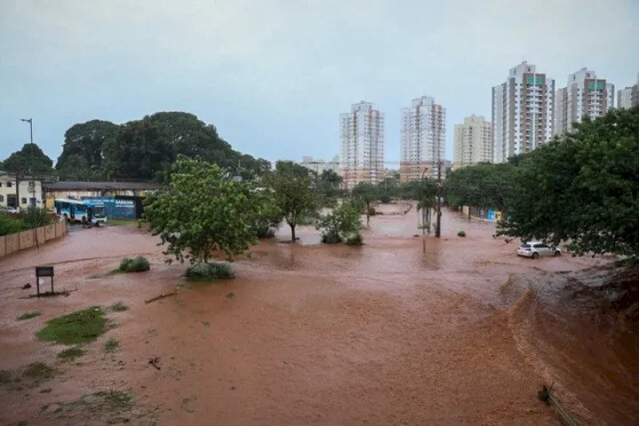 MS REÚNE 11 INSTITUIÇÕES PARA ACOMPANHAR EL NIÑO E REDUZIR RISCOS CLIMÁTICOS