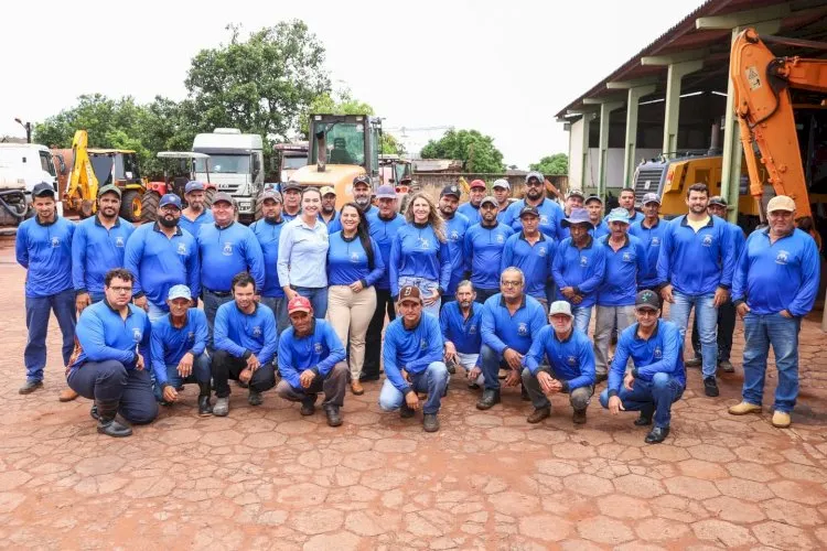 OBRAS E ENTREGAS EM DIFERENTES ÁREAS COMPÕEM BALANÇO DA GESTÃO FABIANA LORENCI EM ELDORADO